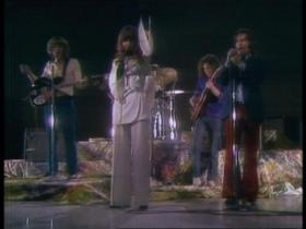 Jefferson Airplane Crown Of Creation (The Smothers Brothers Comedy Hour, Live 1968)